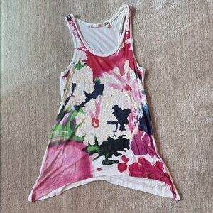 Chelsea & Violet Floral Sequin Tank Top in Pink and White